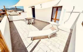 Sa Domu Zara - Ampia Casa con Terrazzo